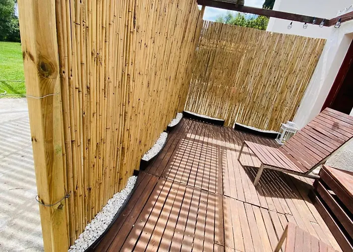 En El Campo Con Bano Privado En